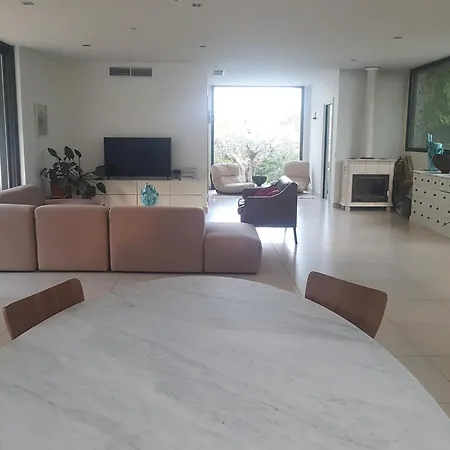 Villa D'architecte 350m Carrés Bord De Forêt 10mn Des Plages