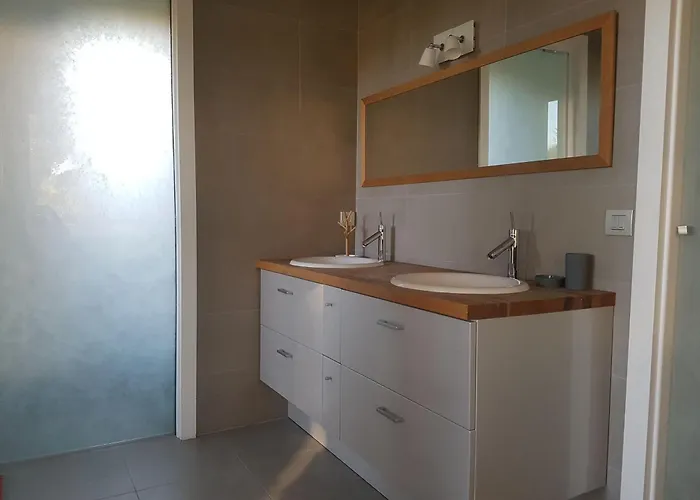 D'architecte 350m Carres Bord De Foret 10mn Des Plages Saint-Raphaël